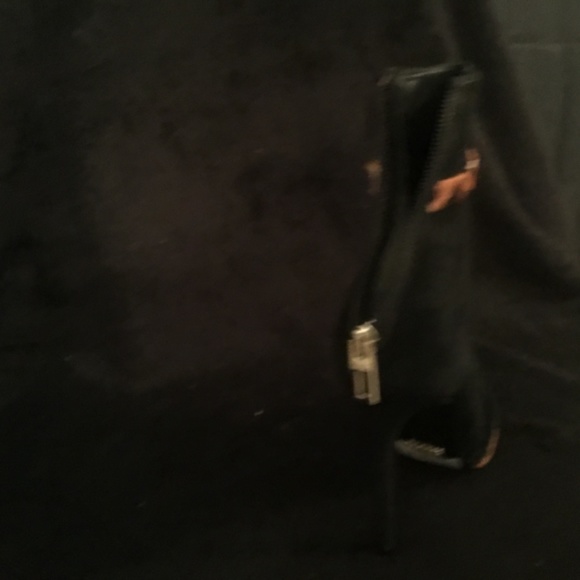 Schultz black suede and  cheetah Calf hair boots size 8 (has defects) - Picture 9 of 9